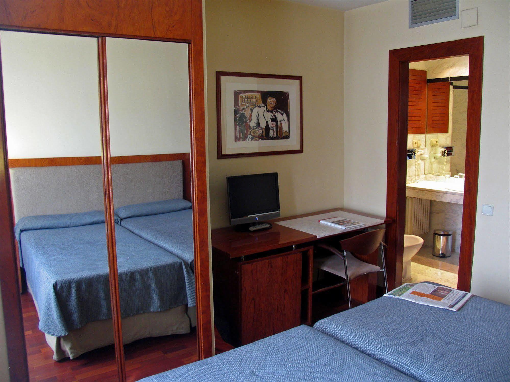 Hotel Pedralbes Barcelona Eksteriør bilde